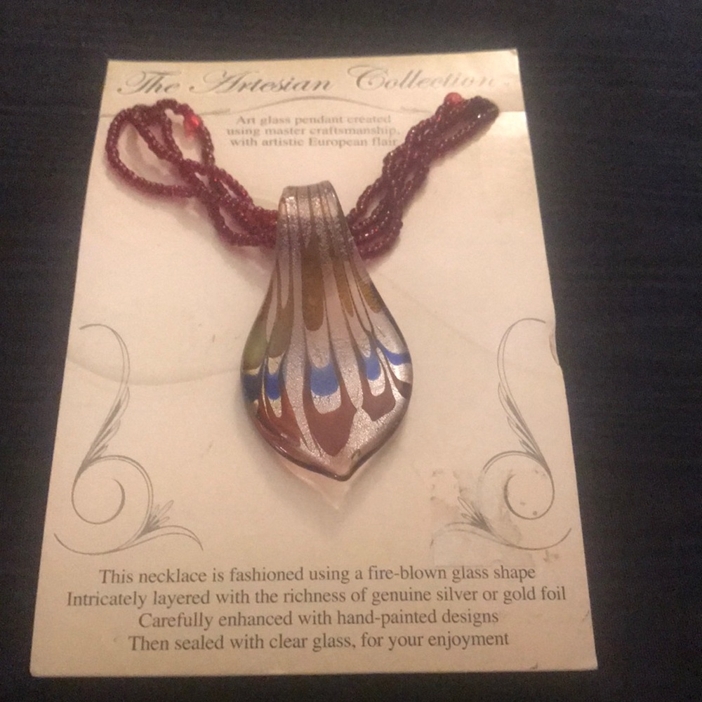 The Artesian Collection glass bead necklace nwot red blue clear retro hippie